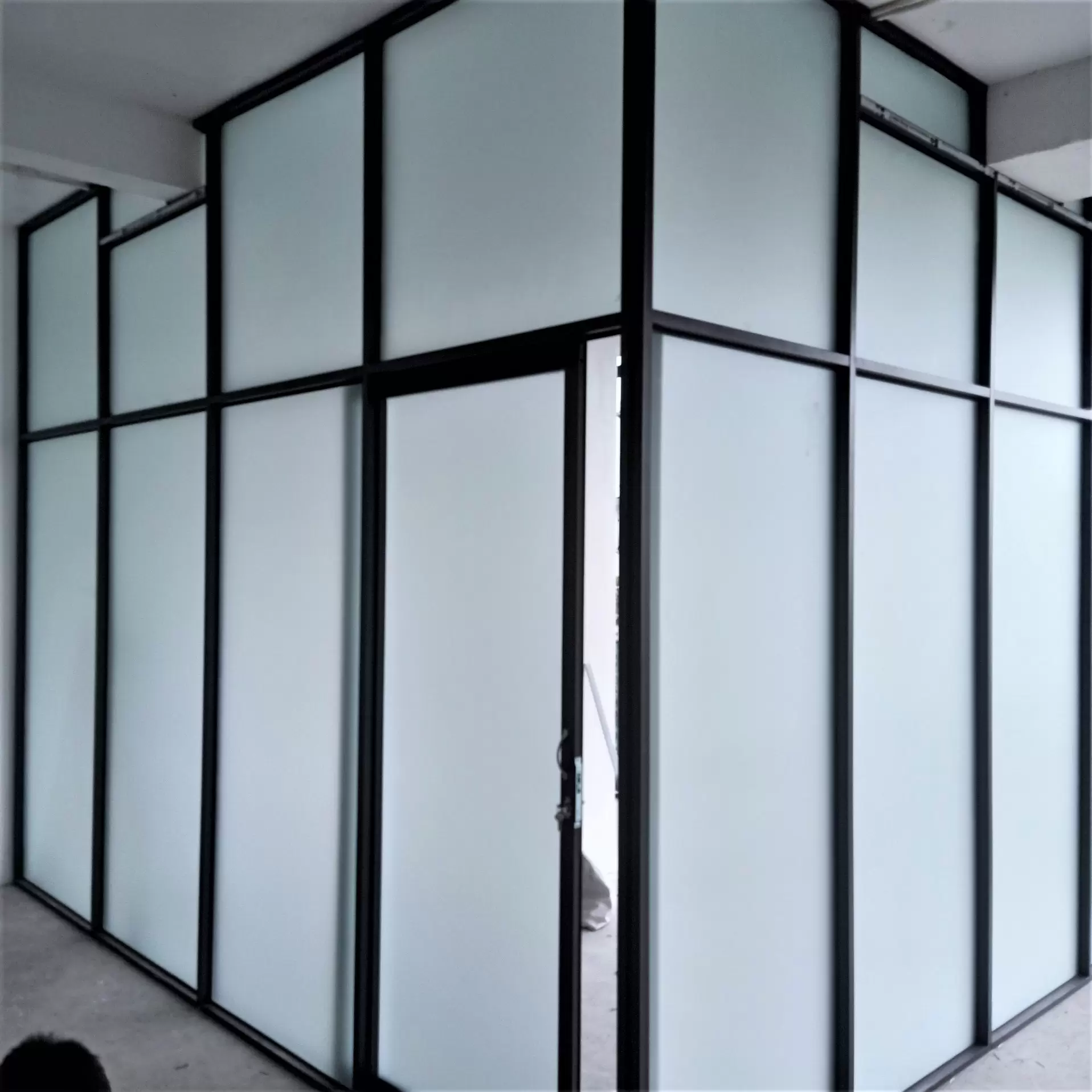 Nhôm Kính Thiên Khang